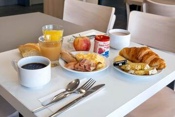 Breakfast meal
