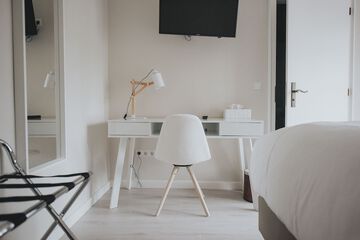 In-room business center