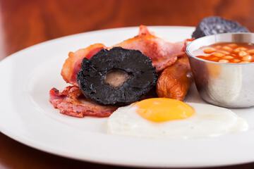 Breakfast meal