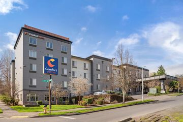 Comfort Suites Eugene University