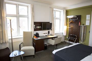 Room amenity