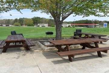 BBQ/picnic area