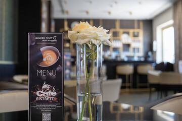 Cafe