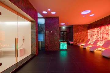 Steam room