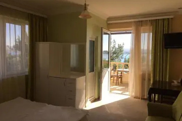 guest_rooms