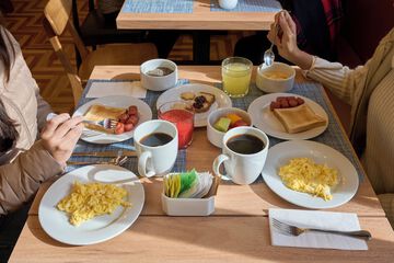 Breakfast buffet