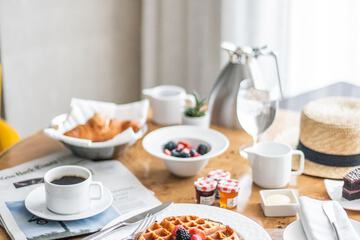 Breakfast meal