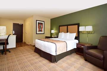 Studio Suite - 1 Queen Bed