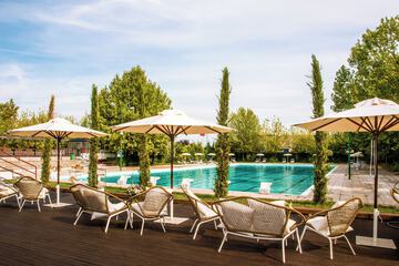 Sundeck