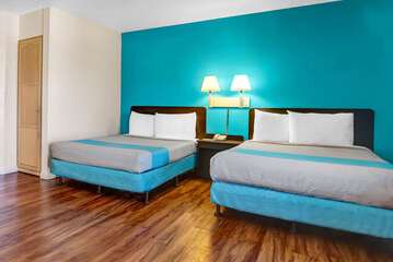 Motel Fort Bragg queens