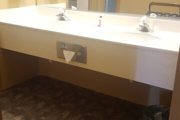 Bathroom sink