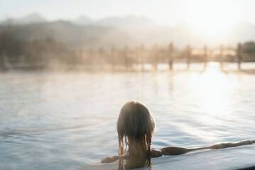 Infinity pool