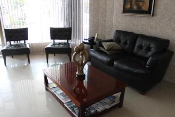 Photo 37