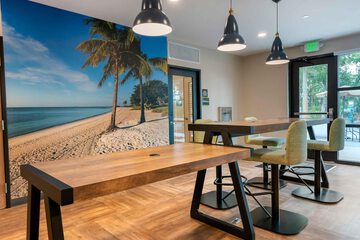 Breakfast area