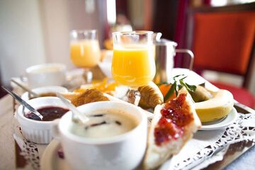 Breakfast meal