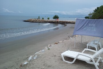 Beach/ocean view