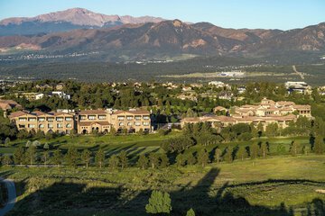 Flying Horse Resort & Club