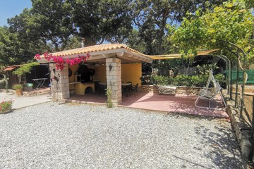 BBQ/picnic area