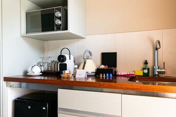 Private kitchenette