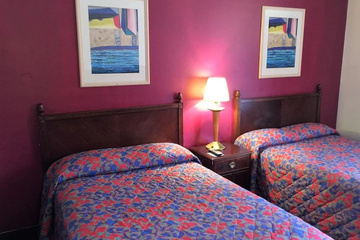 guest_rooms