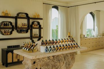 Spa reception