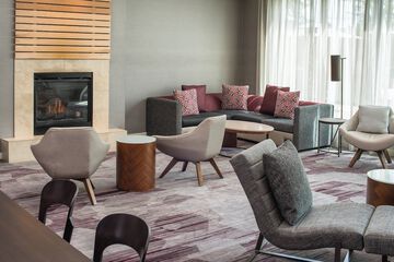 Hotel Interior 8 of 27