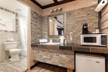 Private kitchenette