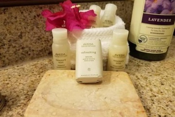 Bathroom amenities