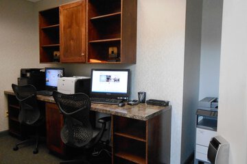 Business Center 34 of 34