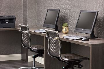 Business Center 23 of 23