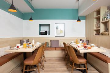 Breakfast area