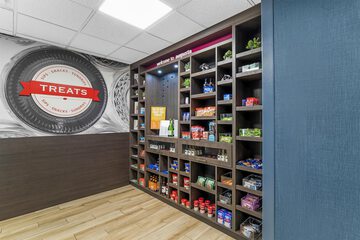 Snack bar