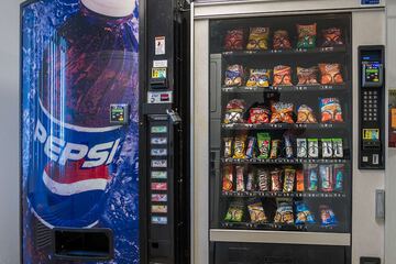 Vending machine