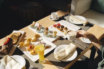 Breakfast meal
