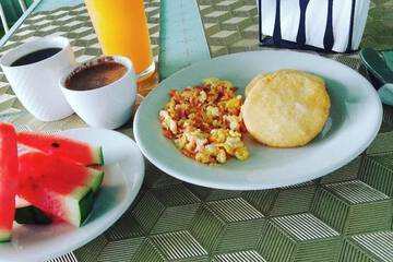 Breakfast meal