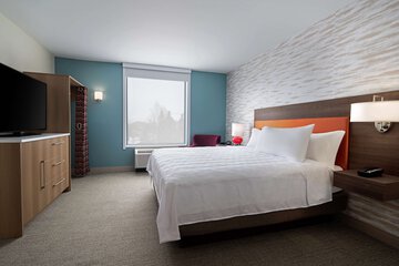 Room 12 of 37