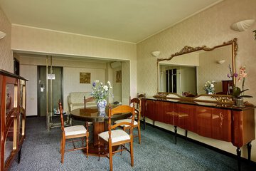 In-room dining