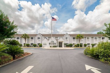 Microtel Inn & Suites by Wyndham Pooler / Savannah
