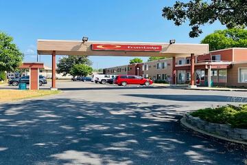 Econo Lodge Waite Park - St. Cloud