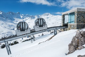 Skiing