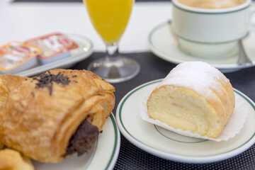 Breakfast buffet