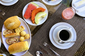 Breakfast meal