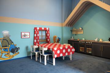 Children's play area - indoor