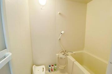 Photo 10