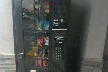 Vending machine