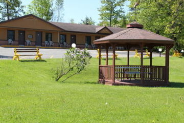 BBQ or Picnic Area