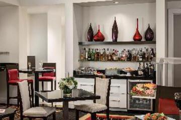 Bar/lounge
