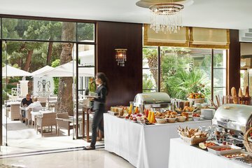 Cafe