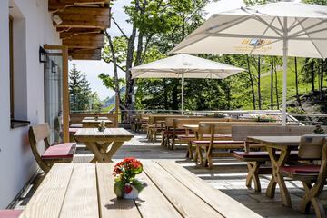 Sundeck