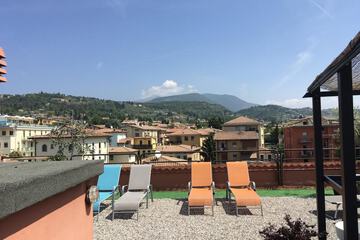 Sundeck